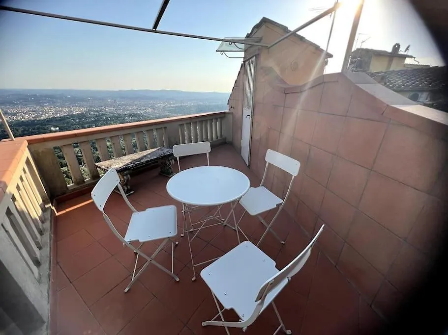Suite Panorama Fiesole 0*,